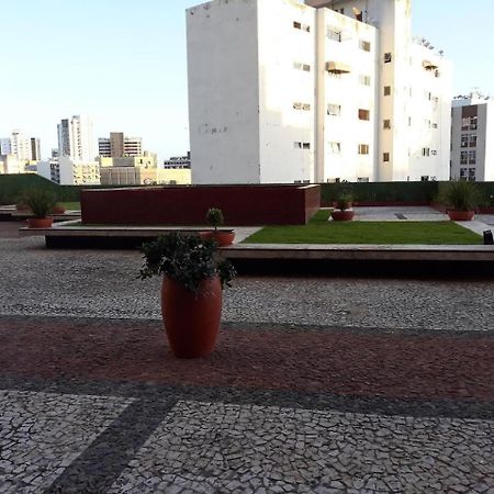 Maravilhoso Apartamento 2 Quartos Com Ofuro Porto Da Barra Salvador Summer Barra Flat Exterior foto