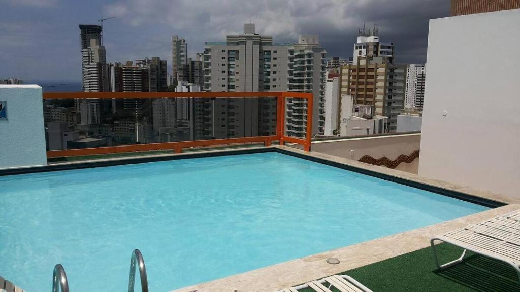 Maravilhoso Apartamento 2 Quartos Com Ofuro Porto Da Barra Salvador Summer Barra Flat Exterior foto